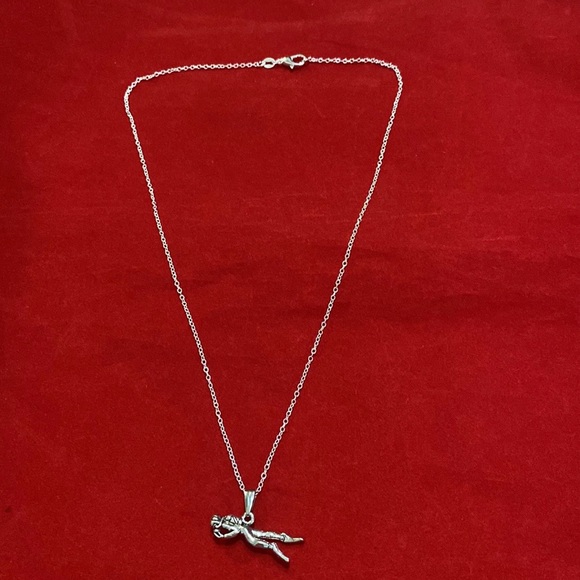 Scuba Diver Necklace - Picture 3 of 4